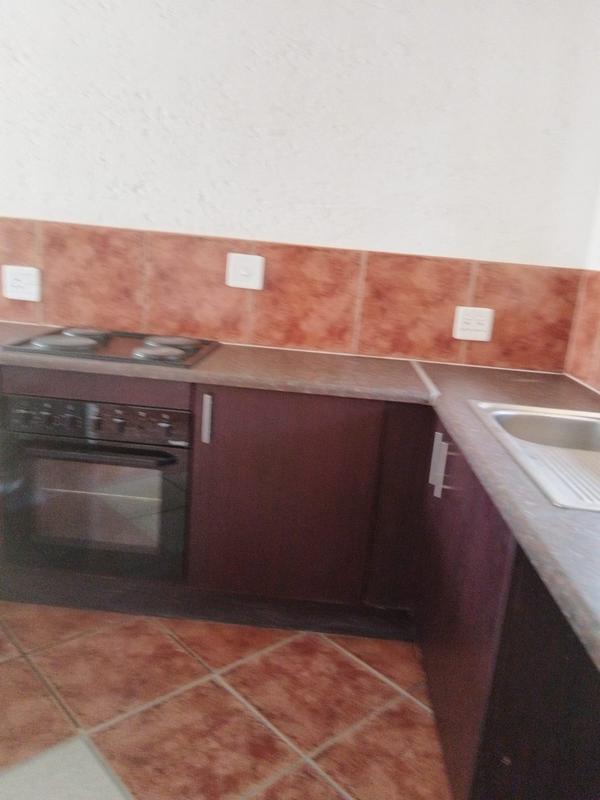 2 Bedroom Property for Sale in Waterval East North West